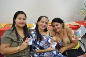 Assessoras e funcionárias da Câmara Municipal de Paulo Afonso comemoram o dia das mães