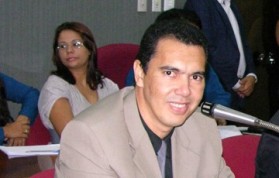 Vereador no Plenário Dr. Manoel Josefino Teixeira