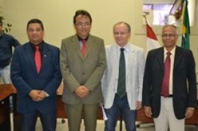 Vereador Petrônio Nogueira e a nova mesa da CMPA